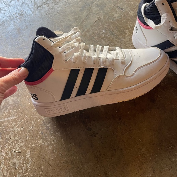 Adidas Hoops 3.0 Mid White Black Womens Leather Basketball Sneakers GW5455 - Picture 2 of 6